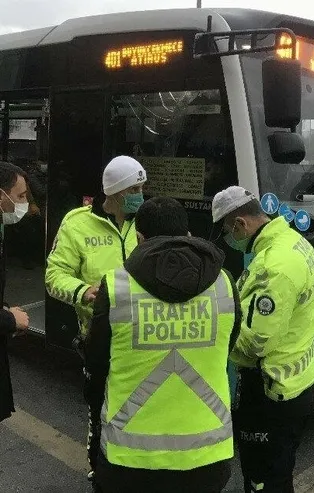 Koronavirüsün merkezinde toplu taşımalar yine tıklım tıklım! Yolcular tepkili