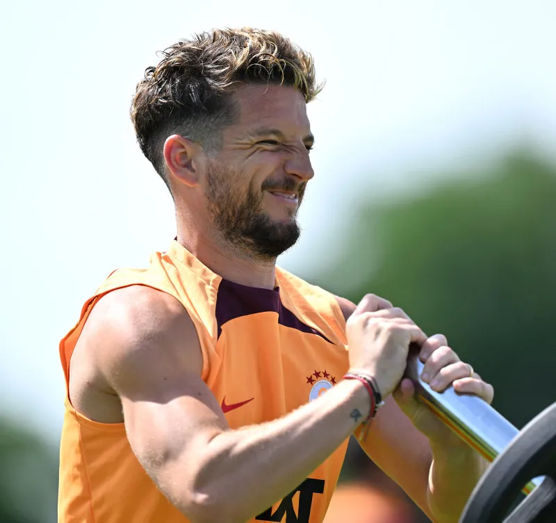 Galatasaray'a Mertens için inanılmaz teklif! Arabistan'dan çılgın rakam - 11