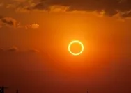 Güneş tutulması Türkiyede hangi illerden gözükecek? İstanbul, Ankara, İzmir, Antalya... GÜNEŞ TUTULMASI GÜNEŞ GÖZLÜĞÜ İLE İZLENEBİLİR Mİ?