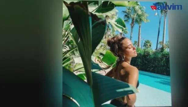 Bensu Soral’dan bikini şovu! Hayranlarını mest etti…