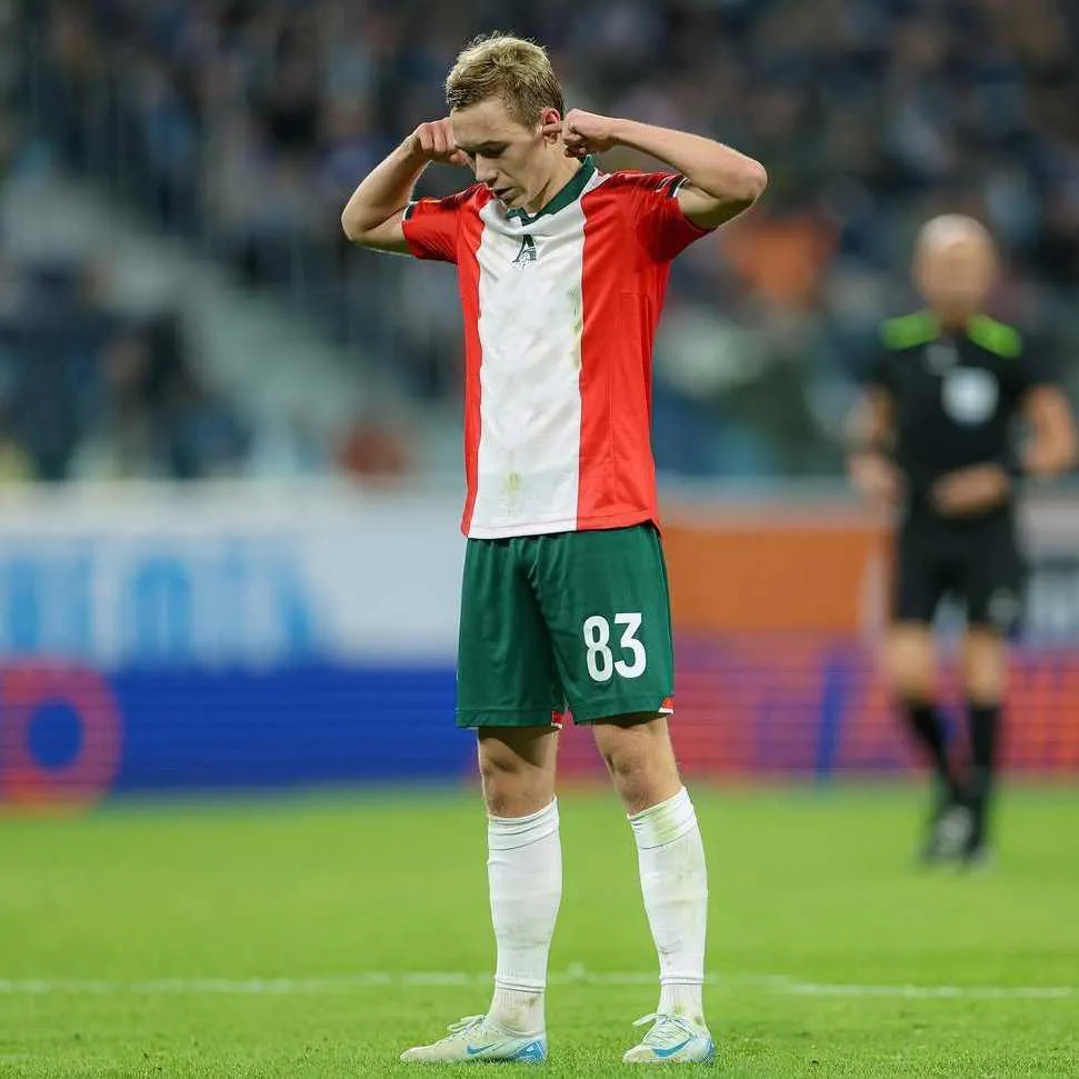 galatasarayin-yeni-transferi-batrakov-istanbulda-1787213642133.jpg Galatasaray'ın yeni transferi Batrakov İstanbul'da! İşte sözleşme detayları ve bonservisi-5