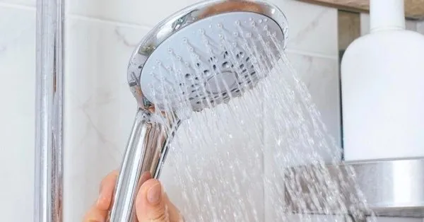 orucluyken banyo yapilir mi banyo yapmak dus almak orucu bozar mi diyanet aciklamasi takvim