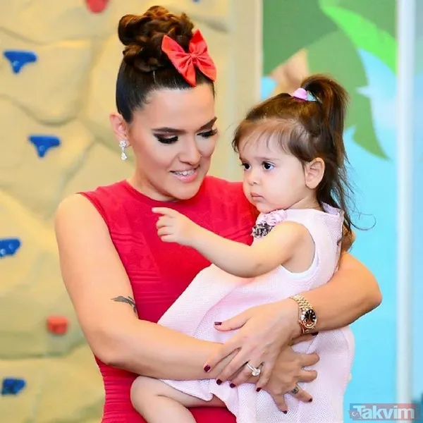 Reha Muhtar ile Deniz Uğur'un ikizleri Poyraz ve Mina büyüdü babalarının kopyaları oldu! İkizlerin son halleri... - 48