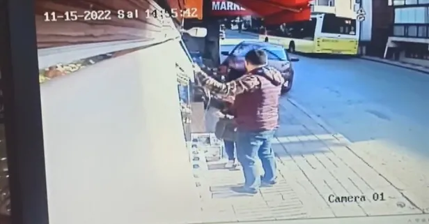 Direksiyon dersi alan sürücü kaldırımdaki baba ile kızına çarptı