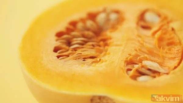 Küçük ama etkisi büyük! Kabak çekirdeği yediğinizde vücudunuzda neler değişiyor? Uzmanlar 5 şaşırtıcı etkiyi açıkladı - 9