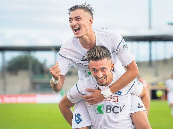 fenerbahce-genc-yeteneklerin-pesinde-emre-belozoglundan-aldin-turkes-hamlesi-1590715998548.jpeg Fenerbahçe genç yeteneklerin peşinde! Emre Belözoğlu'ndan Aldin Türkeş hamlesi-1