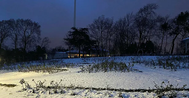 Çamlıca Tepesi beyaza büründü