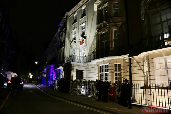 SON DAKİKA: Myanmar'daki askeri darbenin etkisi Londra'da! Büyükelçi içeriye alınmadı - 2