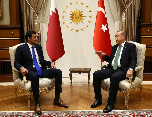 Cumhurbaşkanı Erdoğan, Katar Emiri ile bir araya geldi!-1