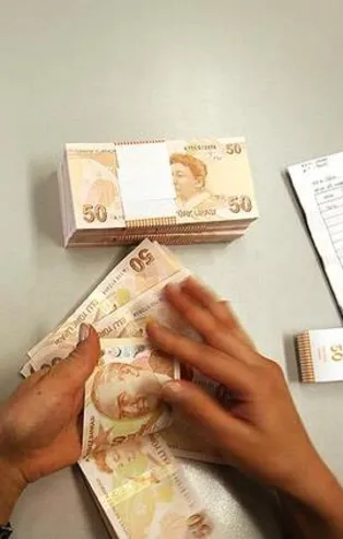 Kamu bankalarının destek kredileri koronavirüsle ekonomik mücadele sürecinde vatandaşın kara gün dostu oldu