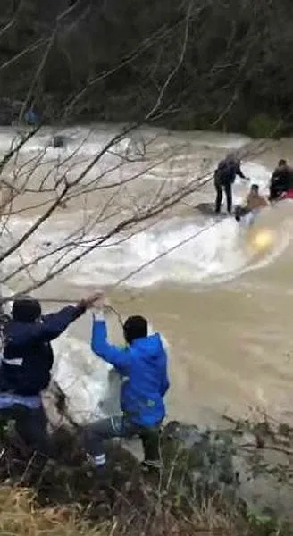 SON DAKİKA: Derede can pazarı: O taş olmasaydı yoktuk-4