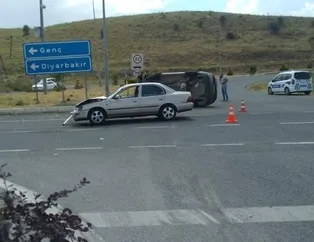 Bingöl’de havalimanı kavşağında kaza: 5 yaralı