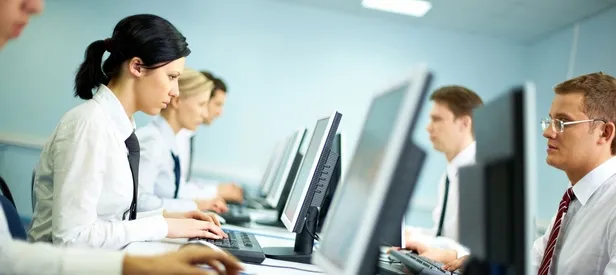 3 bin 200 gence yeni iş kapısı