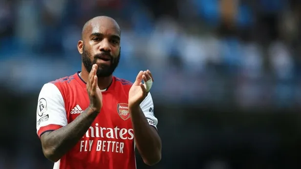 Beşiktaş'a Arsenal'dan şok! Fransız yıldız Lacazette'nin istediği para pes ettirdi!-6