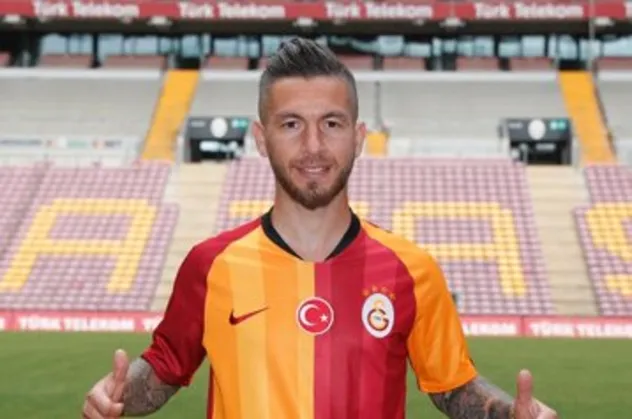 Son dakika... Adem Büyük resmen Galatasaray'da!