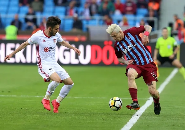 Trabzon'da büyük şok! Fırtına kendi evinde kayıp-2