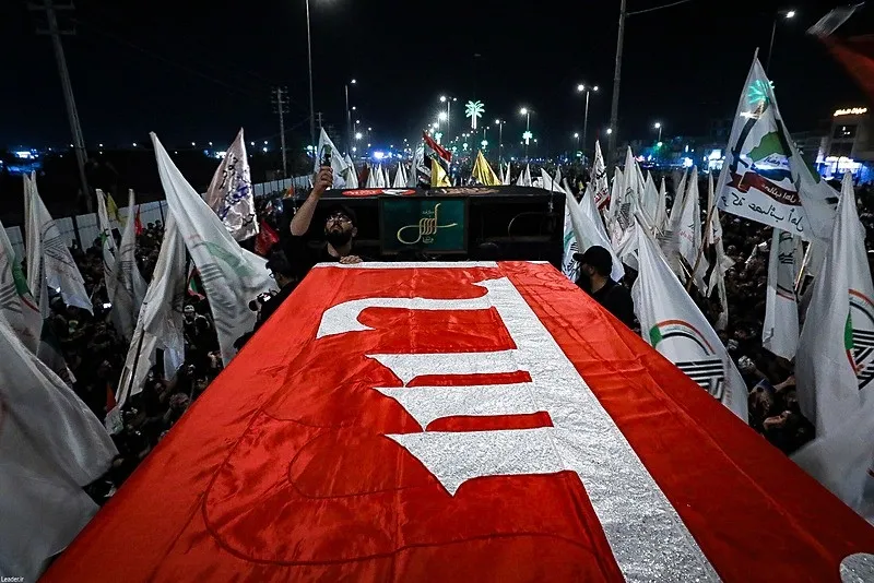 iranin-eski-dini-lideri-hamaneyin-cenazesi-kerbelada-1783549443432.jpeg İran'ın eski dini lideri Hamaney'in cenazesi Kerbela'da-3