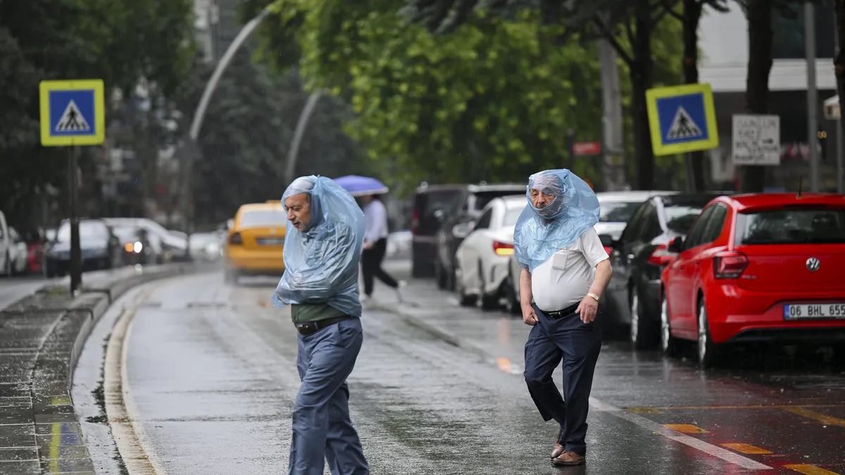 HAVA DURUMU | Meteoroloji'den sel uyarısı! Öğle saatlerine dikkat! Bugün hava nasıl olacak? | 26 Mayıs 2024 hava durumu
