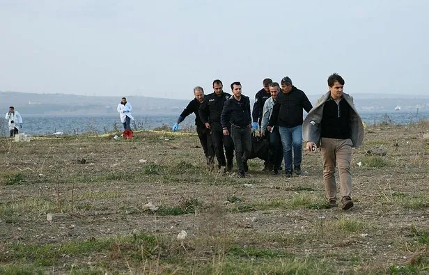 Çanakkale'de şoke eden olay! Yaşlı kadının üstünü kumlar kapatınca günlerce fark edilmedi-1