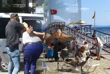 Plajda sapık alarmı!