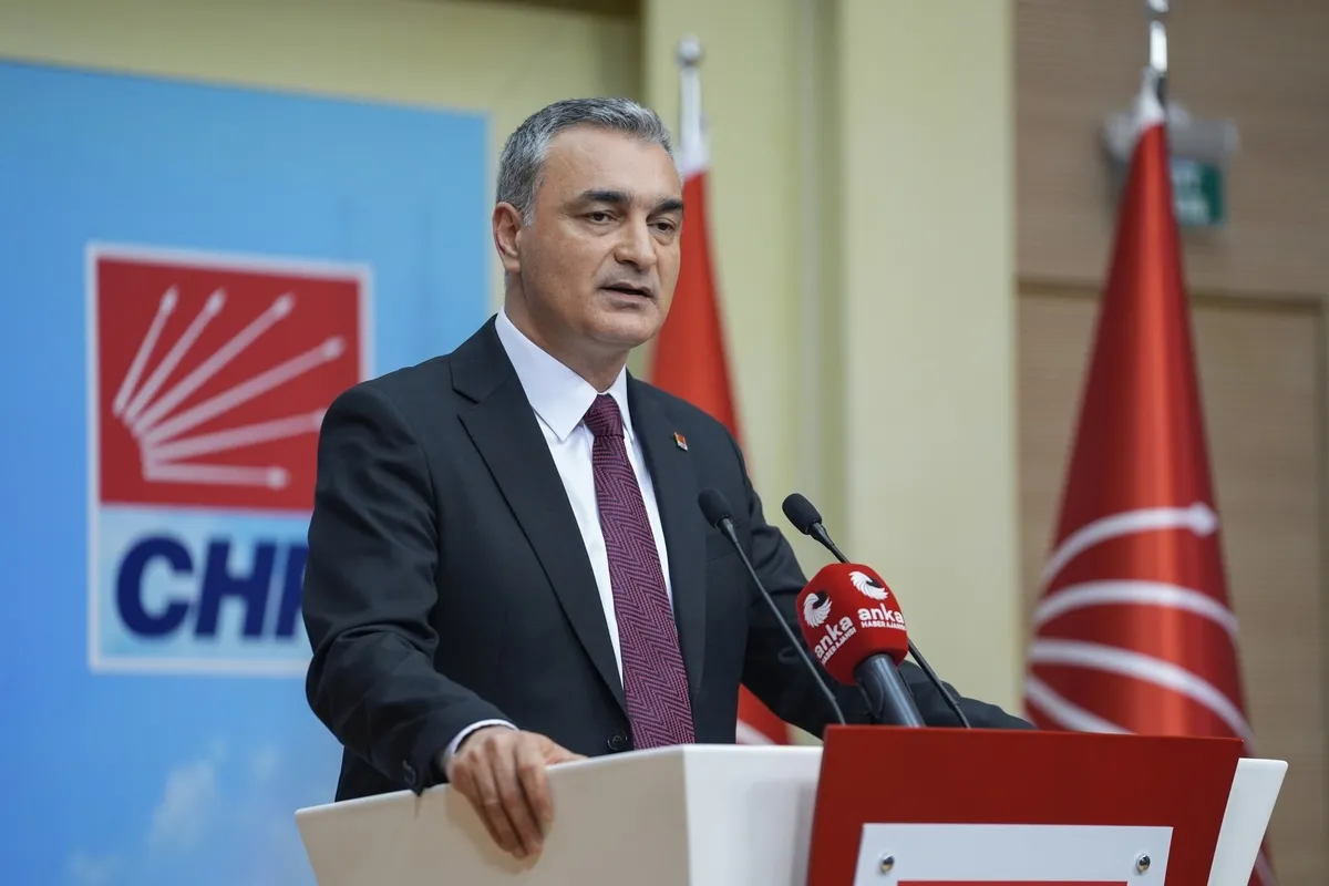 chpde-degisim-suruyor-5-ile-yeni-il-baskani-atandi-1786549752520.jpeg CHP’de 5 ile yeni il başkanı atandı! Kongre takvimi eylülde açıklanacak-4