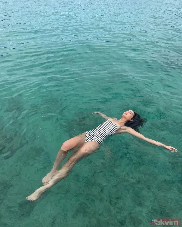 Demet Özdemir bikini sezonunu açtı! Oğuzhan Koç’un müstakbel eşi denizde resmen şov yaptı! Herkes onu konuştu hem Hazal Kaya ile hem... - 8