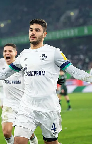 Ozan Kabak Avrupa'yı sallıyor! En iyiler arasına girdi