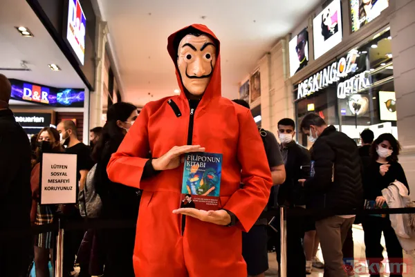 La Casa De Papel'in Berlin'i Pedro Alonso'dan D&R Kitap Fuarı'nda İstanbul sözleri! - 4