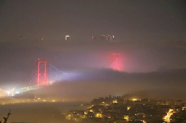 İstanbul’da sis etkili olmaya devam ediyor