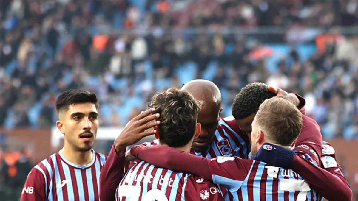 Karadeniz'de gol yağmuru! Trabzonspor Antalyaspor: 5-0 | MAÇ SONUCU