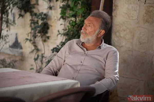 Sen Ağlama İstanbul'un Büyükbey'i Tamer Levent'in oğlu da kendisi gibi oyuncu çıktı! Meğer o da göz önündeymiş... - 8