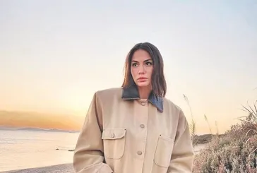 Parayı ’demet’le saçıyor!