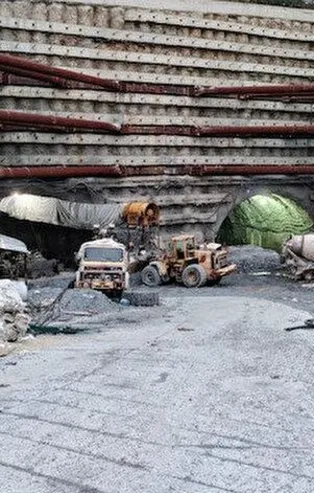 Ekrem İmamoğlu başkanlığındaki CHP'li İBB Dolmabahçe-Levazım arasını 5 dakikaya düşürecek tüneli durdurdu! AK Parti'den tepki gecikmedi