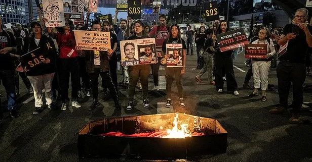 İsrailliler Tel Aviv ve Batı Kudüs'ü ateşe verdi! Katil Netanyahu'ya tepkiler çığ gibi: Masada bir anlaşma var bunu imzala