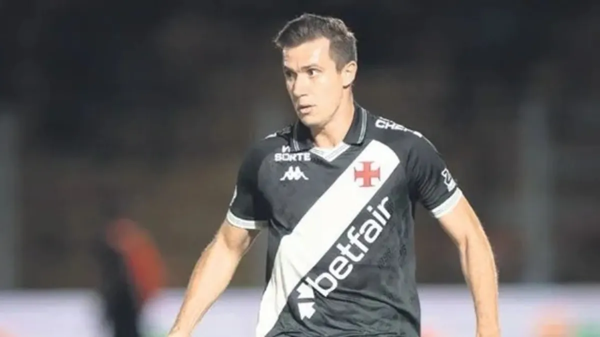 Sol bek için Piton hamlesi