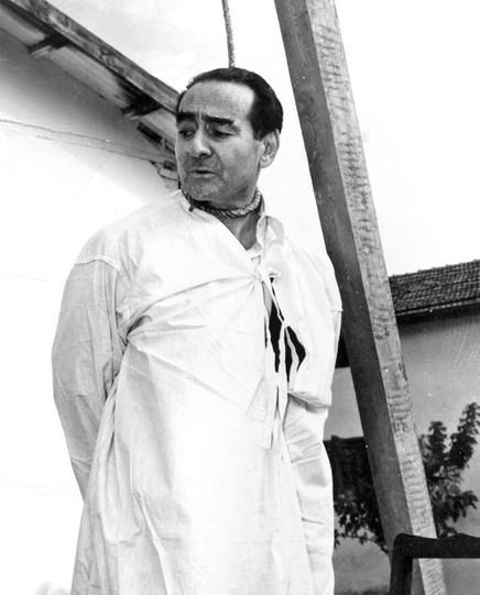 halit-selvi-adnan-menderesin-yassiada-gunlerini-anlatti-1789624890009.jpg Adnan Menderes’in Yassıada günlerine tanık olmuştu! Halit Selvi o anları yıllar sonra anlattı-7