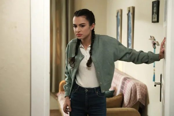 ipler-gerildi-kardeslerim-99-bolum-2-fragmani-nefes-kesti-ders-falan-almayacaksin-1696597038418.jpg İpler gerildi! Kardeşlerim 99. bölüm 2. fragmanı nefes kesti! “Ders falan almayacaksın”-4