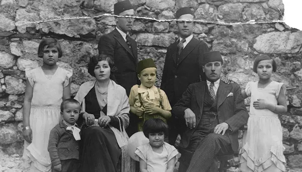 bosna-hersekin-ilk-cumhurbaskani-aliya-izetbegovic-vefatinin-18-yilinda-anildi-onurlu-mucadelesi-asla-unutulmayacaktir-1634645315655.jpg Bosna Hersek'in ilk Cumhurbaşkanı Aliya İzzetbegoviç vefatının 18. yılında anıldı! İnançlı ve savaşçı bir karakter...-2