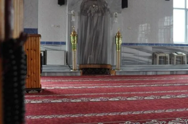 Yalova'da ilginç olay! Kıblesi yanlış caminin imamı da ayrıldı