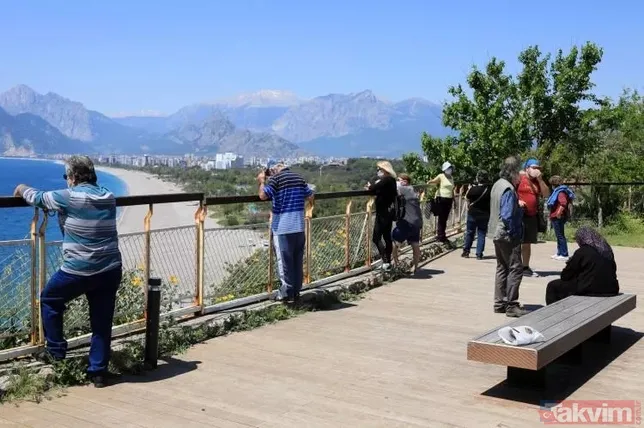 Sokaklar 65 yaş üstü vatandaşlara kaldı! İşte yurttan manzaralar