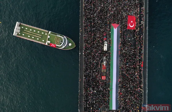 Galata'dan şehitlerimiz ve Filistin için dünyaya haykırış... İsimleri tek tek okundu | Tarihi günden tarihi kareler! - 38