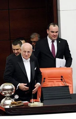 Meclisi yarın TBMM Başkanı Kahraman açacak