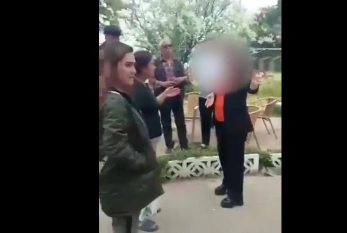 Fondaş hakaret CHP’li belediye kapı dışarı etti!