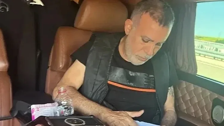 haluk-leventin-kacis-rotasi-yunan-adalariydi-bakan-gurlek-ahbap-sorusturmasinin-detaylarini-acikladi-1784923097156.jpeg Haluk Levent’in kaçış rotası Yunan adalarıydı! Bakan Gürlek Ahbap soruşturmasının detaylarını açıkladı-3