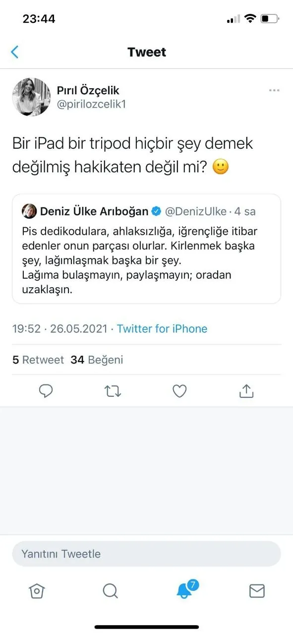 sedat-pekeri-kullanan-prof-dr-deniz-ulke-aribogan-geri-adim-atinca-twitterda-alay-konusu-oldu-1622062579071.jpg