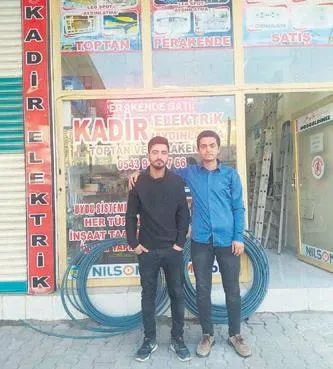 Şanlıurfalı Hikmet Milyoner'e katıldı! Kazandığı parayla kardeşini koleje yazdırıp ailesine dükkan açtı-2