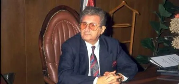 ESKİ BAKANLARDAN DR. YILDIRIM AKTUNA İSTANBUL'DA YAŞAMINI YİTİRDİ