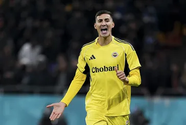 Fenerbahçe'ye müjdeli haber! Yıldız futbolcu geri döndü