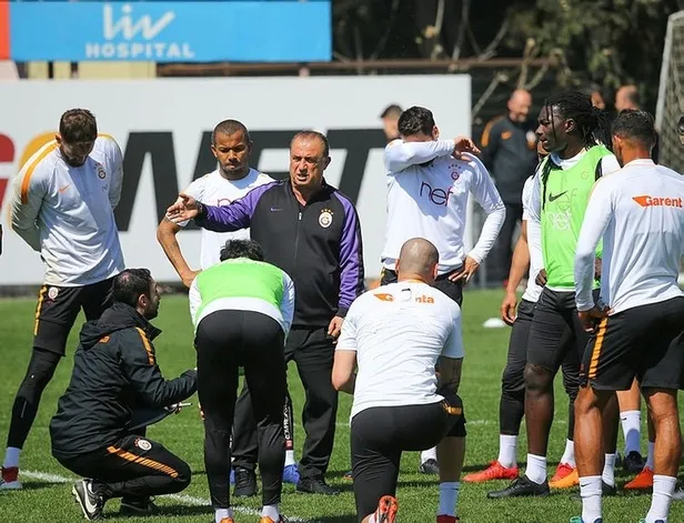 İşte Galatasaray'ın Beşiktaş karşısına çıkacağı ilk 11! Galatasaray'ın derbi 11'i belli oldu-4