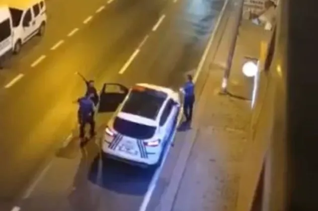 Ümraniye’de madde bağımlısı şahıs önce annesini bıçakladı sonra polislere saldırdı